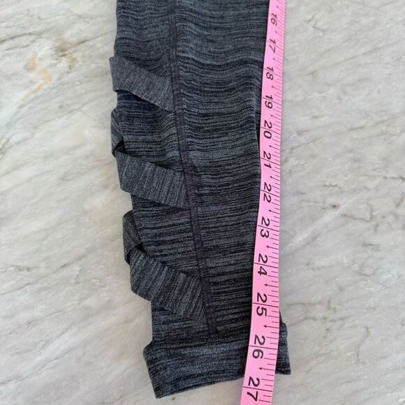 Athleta High Rise Cutout Calf Gray Space Dye Chaturanga Leggings size S - Picture 7 of 7